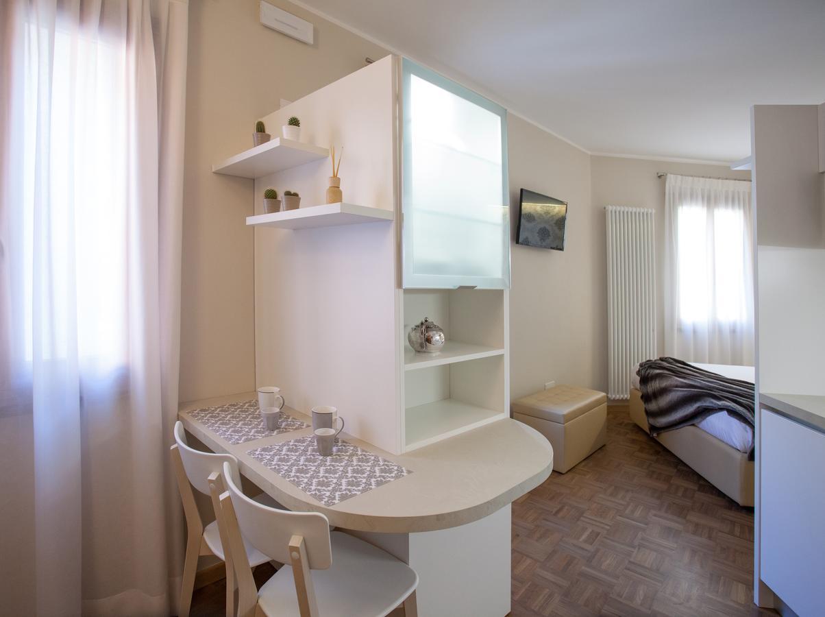 Residence "Le Casette" Pordenone Exteriér fotografie
